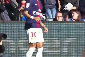 這是我的招牌動作！當古伊里用內(nèi)馬爾的動作過內(nèi)馬爾！