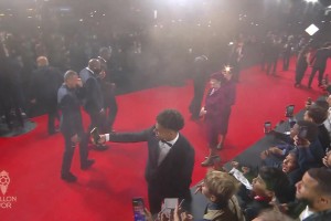 顏值炸裂巴黎中場內(nèi)維斯女友現(xiàn)身金球獎現(xiàn)場，符合亞洲審美~