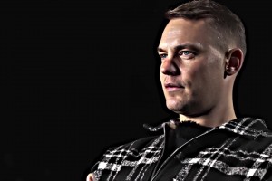 門將罰點(diǎn)！這場(chǎng)比賽，諾伊爾展現(xiàn)出來(lái)的勇氣和擔(dān)當(dāng)被世人銘記！