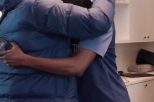 登貝萊攜金球獎歸隊，恩里克這反應情緒價值到位