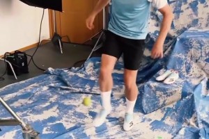 真扔西瓜過(guò)去??？足球小品：哈里凱恩之萬(wàn)物皆可足球！