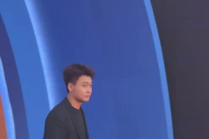 氣質(zhì)這塊必須的！中國(guó)男籃隊(duì)員們的紅毯！簡(jiǎn)直帥爆了！