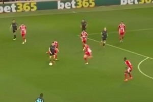 太秀了！那年維爾茨天秀操作連續(xù)盤帶過人，難怪偶像是梅西