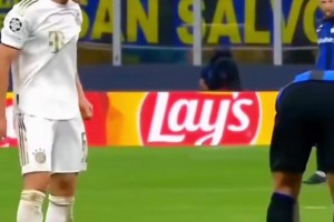 裁判閃開！當(dāng)年基米希標(biāo)志性的怒吼曾激怒“公?！眲谒_