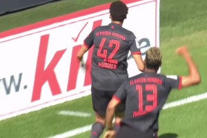 一腳踢出一座冠軍！他這球，成了拜仁那個賽季唯一的遮羞布！