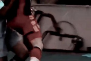 驚！現(xiàn)任拜仁主帥孔帕尼，被球隊(duì)前夫哥摔了