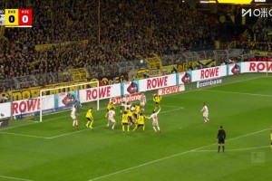 讀秒絕殺！多特角球機(jī)會(huì)，拜爾禁區(qū)凌空掃射破門