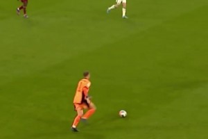 開宗立派的門衛(wèi)先驅(qū)！諾伊爾以門將之名，行后衛(wèi)之實(shí)！