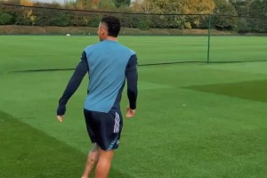 那個男人回來了！熱蘇斯重返訓練場