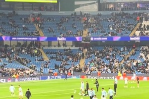 科幻片！切爾基高空精彩停球裝逼成功