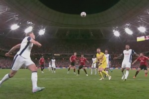 錯失獎杯！范德芬這一腳曾讓曼聯(lián)球迷心碎