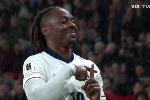 福登帶球反擊送助攻！埃澤迎球兜射破門！英格蘭2-0塞爾維亞！