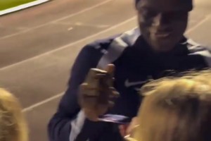 恐怖的陣容！法國隊(duì)球員的球迷簽名時(shí)間！