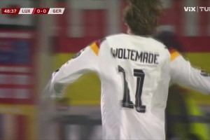 德國打破僵局！薩內(nèi)傳中送助攻，沃爾特馬德鏟射破門！