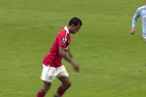 基本功太扎實(shí)了！40歲身材發(fā)福的魯尼在活動(dòng)中依舊能上演倒鉤破門(mén)