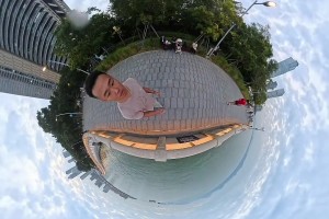 哥，別拍了，頭暈?