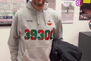 融入球隊(duì)文化！余嘉豪隨西乙球隊(duì)埃斯特拉男籃出席活動(dòng)