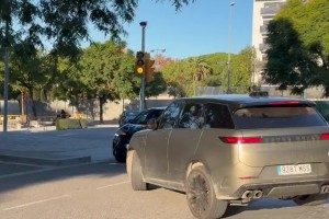 記者：拉什福德訓(xùn)練前離開(kāi)了，昨天也沒(méi)參加訓(xùn)練